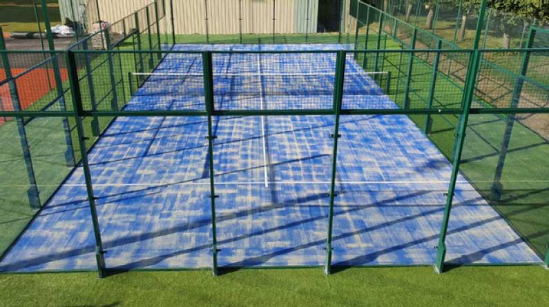 Nouveau terrain de Padel KIP SPORT gazon homologué World Padel Tour !