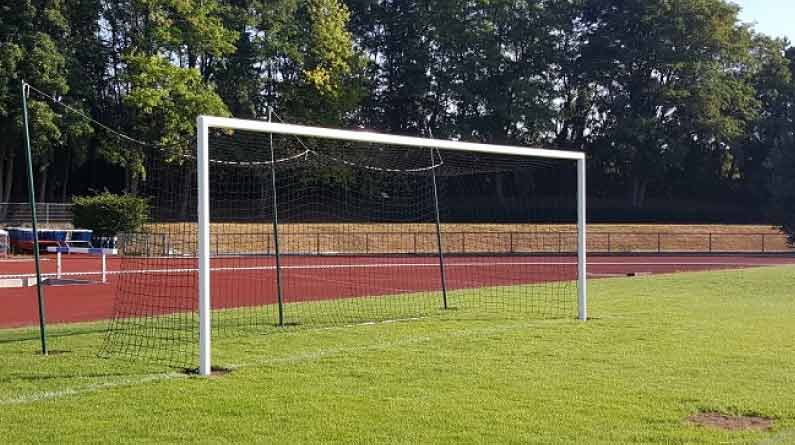 But de football - Abris de touche - Tunnel de joueurs